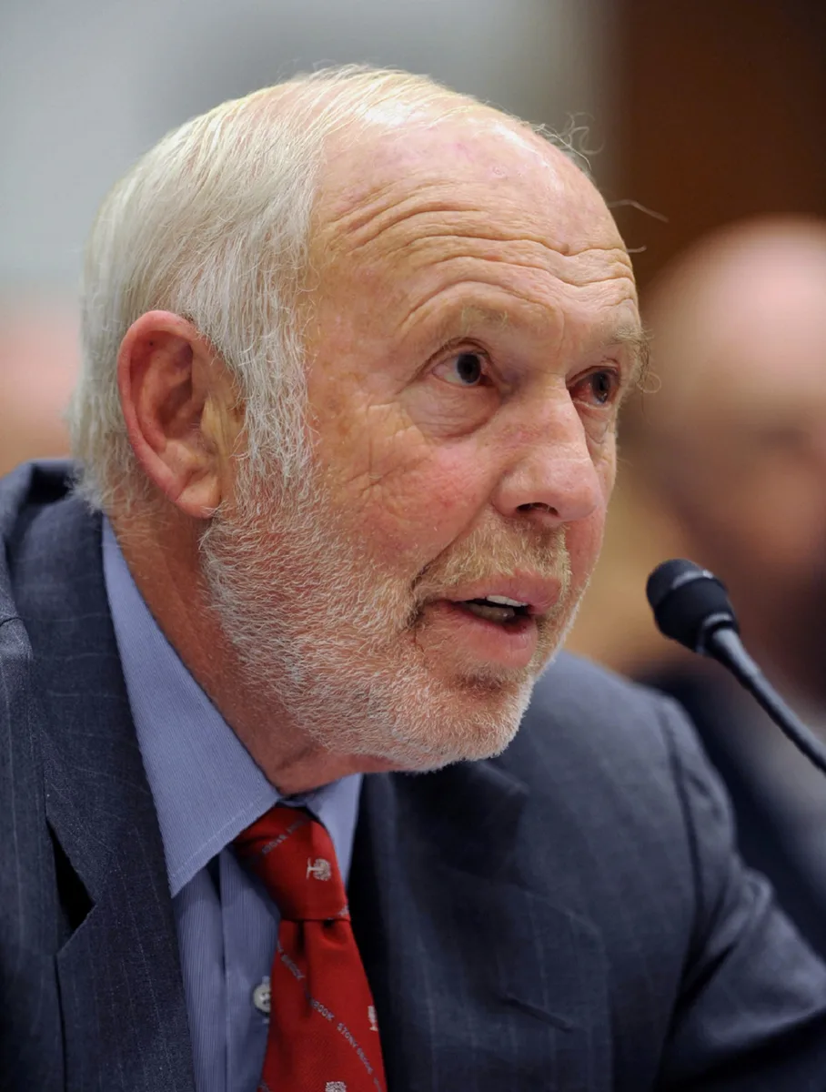 Mathematician James Simons, founder of Renaissance Technologies, pioneered the use of complex algori